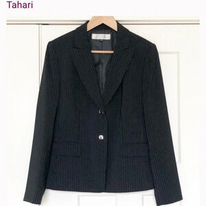 Tahari black pinstripe blazer size 8 career